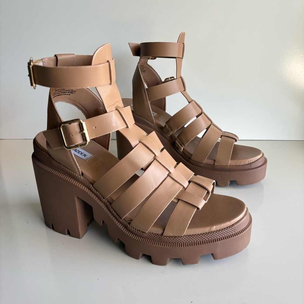 Steve Madden Women's Cosmic Lug Sole Fisherman Sandals Size 10